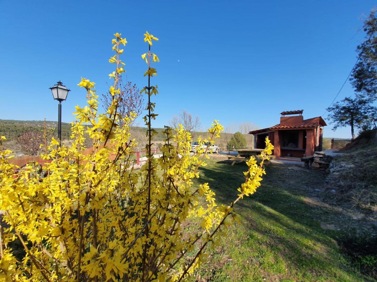 Casa Rural Manitoba Luxe Buenache de la Sierra Екстериор снимка